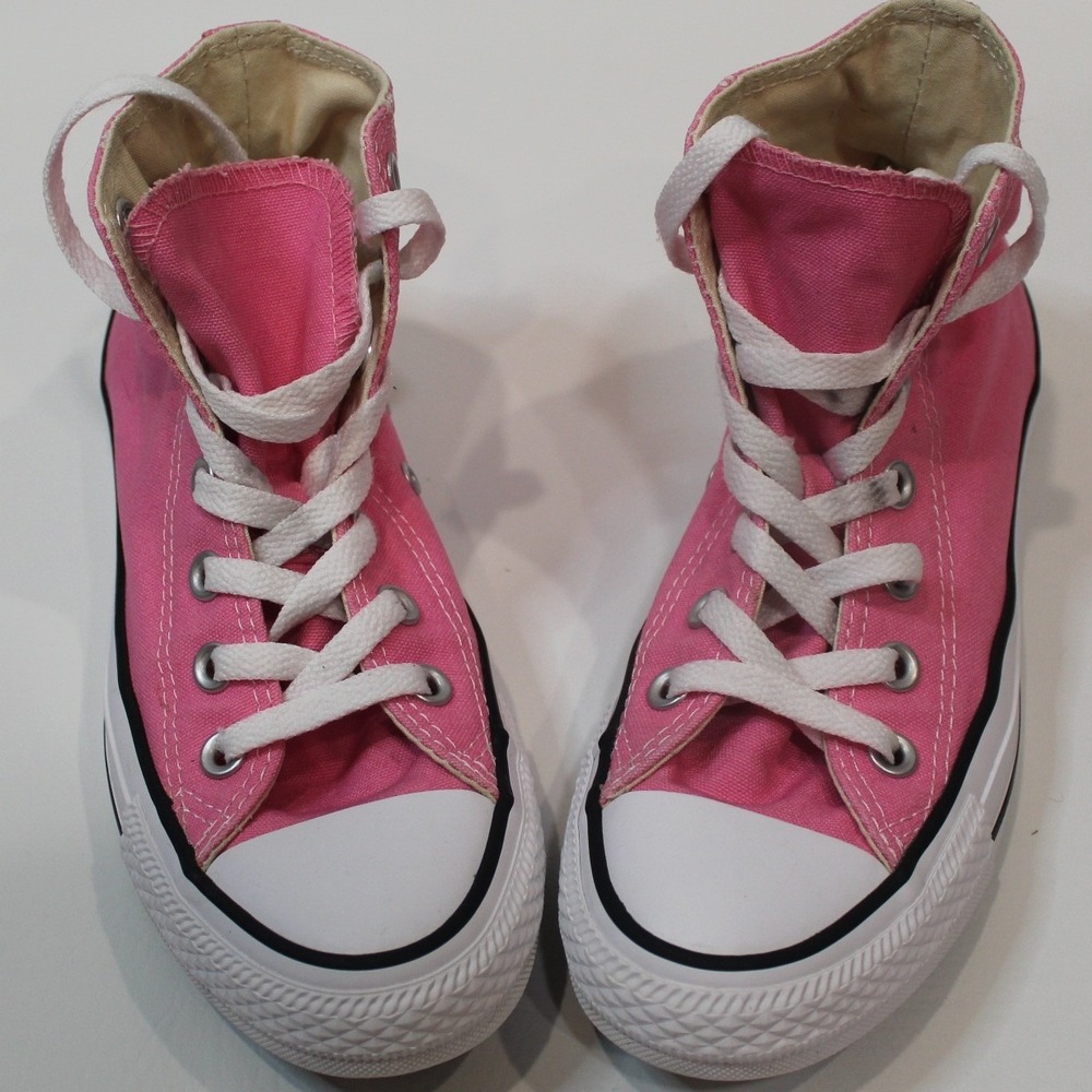 Converse Chuck Taylor All Star High Top Pink Canvas Sneakers Womans Size 6